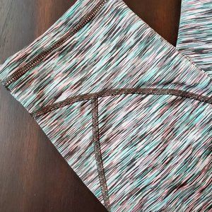 Tek Gear DryTech Capri Leggings